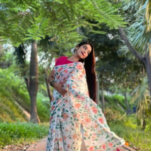 Elegant Half Silk Saree - Maloti